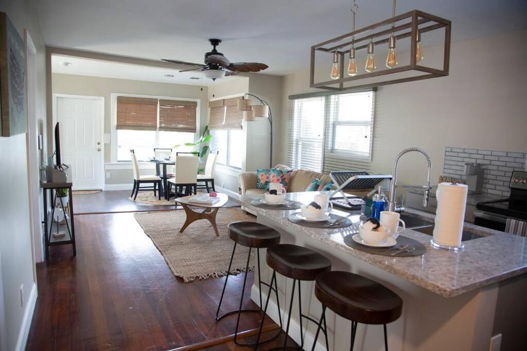 Two Bedroom Ranch With Private Deck Close To Beach Lake Worth Beach Eksteriør bilde