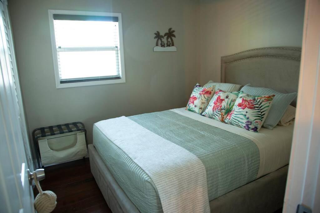 Two Bedroom Ranch With Private Deck Close To Beach Lake Worth Beach Eksteriør bilde
